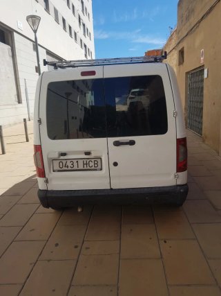 Ford Transit Courier 2011
