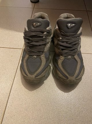 New Balance 9060 Grises