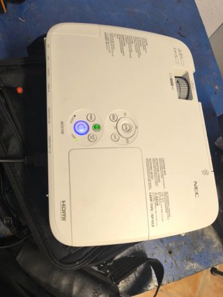 Proyector NEC NP-W311WG WXGA 3100 lúmenes