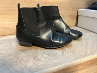 Botas de baile negras para niño