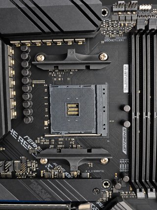 ASUS ROG Strix B550-F Gaming WiFi AM4