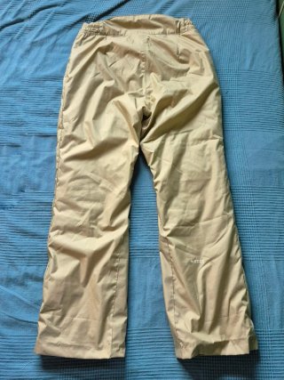 Pantalón de esquí color beige