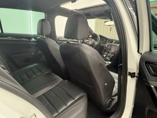 Volkswagen Golf GTI DSG