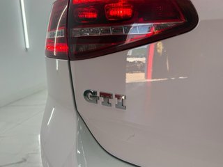 Volkswagen Golf GTI DSG