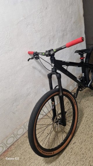 Bicicleta Felt Shot Pumptrack