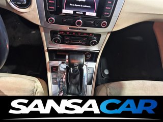Volkswagen Passat 2010