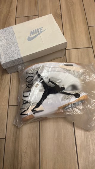 Jordan 3 Beige/Bianco