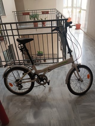 Bicicleta plegable blanca 20