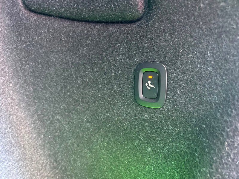 Volvo XC40 2020, foto 18