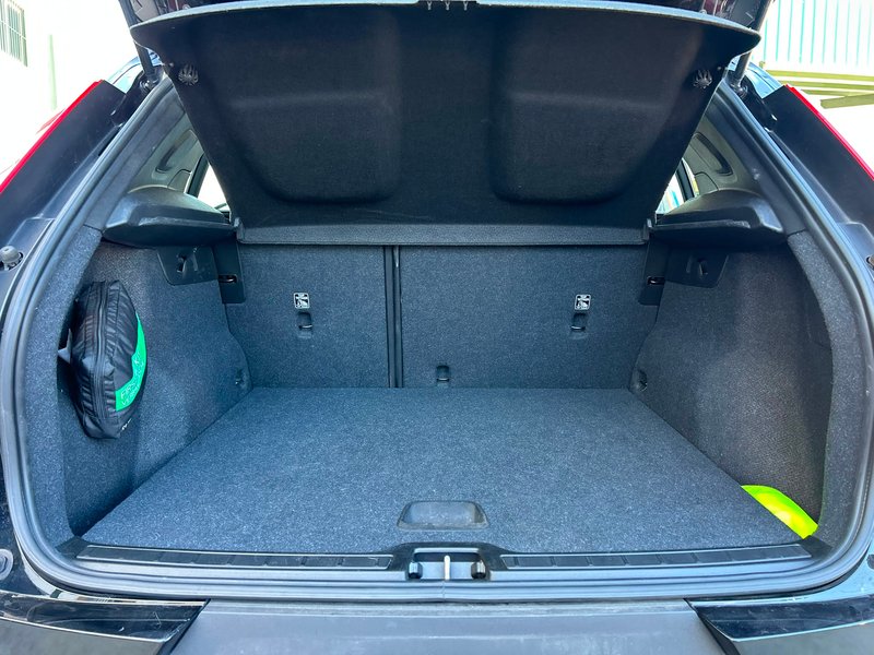 Volvo XC40 2020, foto 19