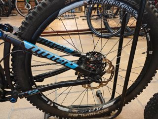 Bici Enduro 29 Rock Shox