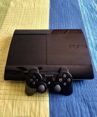PS3 Super Slim 500 GB