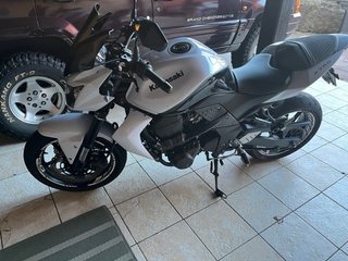 Kawasaki Z750 2010