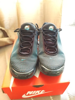 Nike Air Max DN Negro/Azul