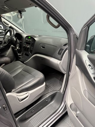 Hyundai H-1 2011