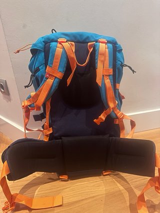 Mochila Quechua Forclaz 40L Azul/Naranja