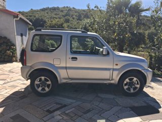 Suzuki Jimny 2011