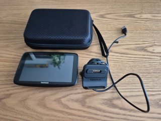 TomTom GO 620 con funda y cargador