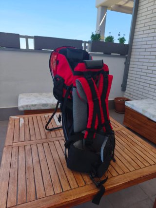 Mochila Portabebés Senderismo Roja