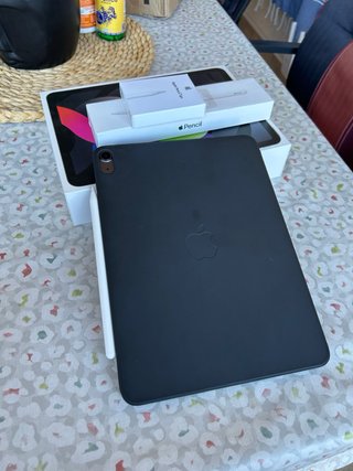 iPad Air 4 + Apple Pencil 2 + Funda