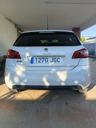 Peugeot 308 2016