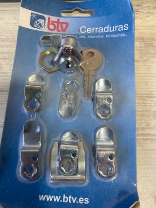 Cerradura universal buzón BTV
