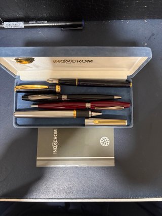 Lote 4, Pluma, Rollerball y 2 Bolígrafos Inoxcrom