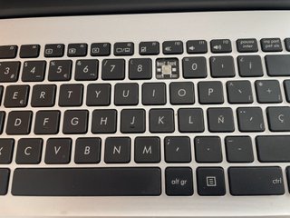 Portátil ASUS K555L Intel Core i3