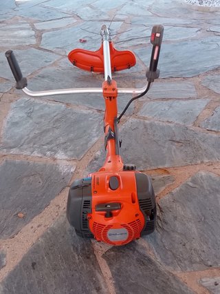Desbrozadora Husqvarna 555RXT - muy buen estado