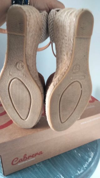 Cuñas esparto marrón T37