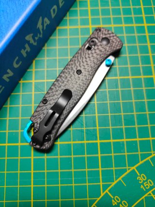 Navajä BEMCHMADE 535-3 FIBRA DE CARBONO .