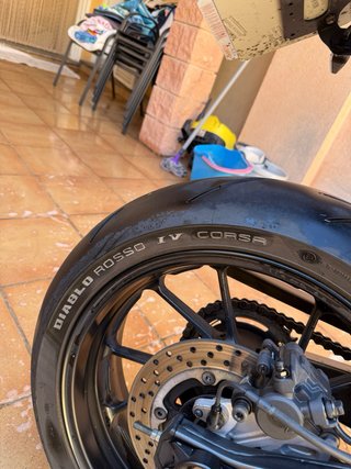 Yamaha R7 2022 A2 37.000 km