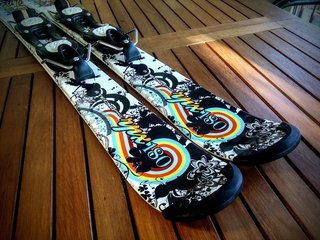 Snowblades, sci corti. Big Foot. Freestyle.