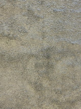 Alfombra grande gris. Medidas: 175 x 63