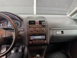 Volkswagen Touran 2014 1.6TDI BlueMotion