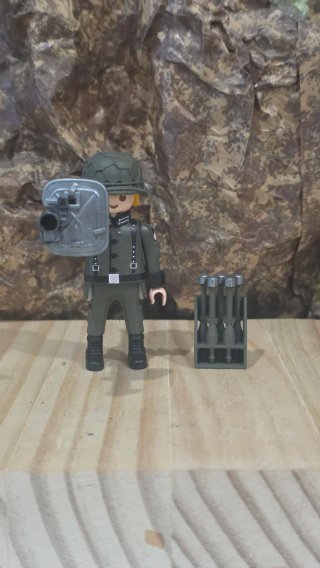 Playmobil Soldado con Arma y Munición
