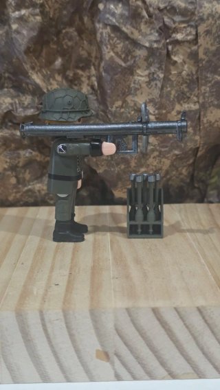 Playmobil Soldado con Arma y Munición