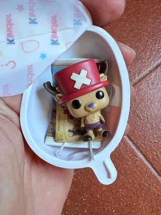Sorpresa Kinder Joy One Piece “Tony Tony Chopper”