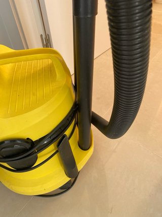 Aspiradora Karcher WD 2.200