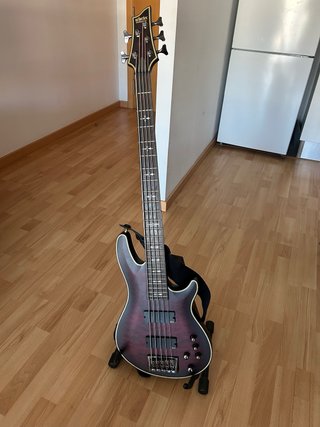 Bajo Schecter Hellraiser Extreme 5 cuerdas