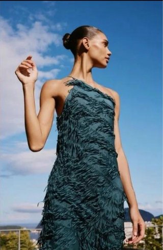 Vestido ZARA largo flecos Talla M nuevo