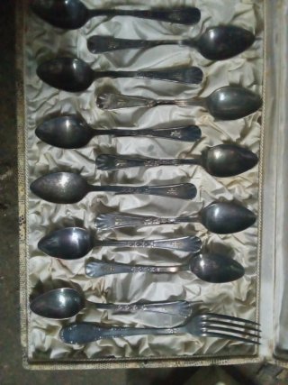 Juego de Cucharas de Plata