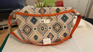 Riñonera étnica con cremallera naranja