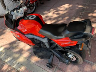 Moto Eléctrica BMW K1300S 12v Roja
