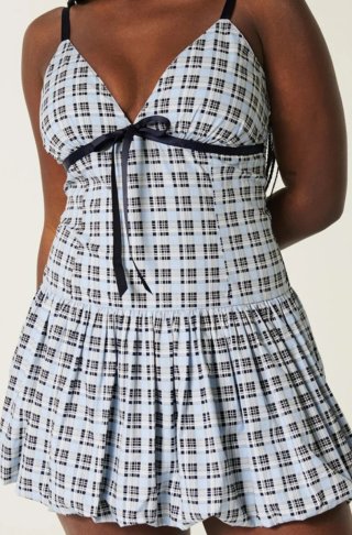 Vestido Hollister cuadros azul y negro Talla M