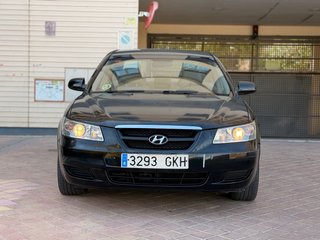 Hyundai Sonata 2.0Crdi