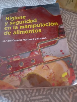 Higiene y seguridad en la manipulación de alime...
