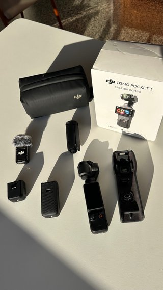 DJI Osmo Pocket 3 Creator Combo