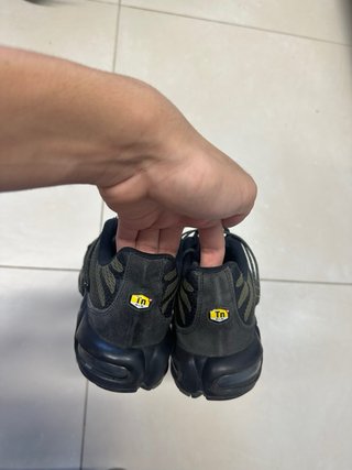 Zapatillas Nike Air Max TN Negras y Verdes