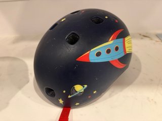 Casco infantil Banwood estampado animales